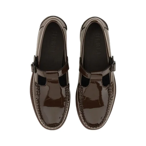 Alber Round-Toe Flat Shoes