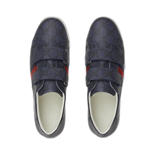 Ace Sneaker