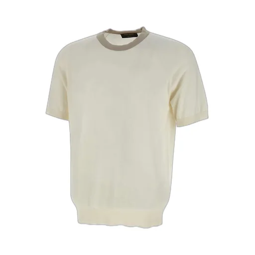 Short-Sleeved T-Shirt