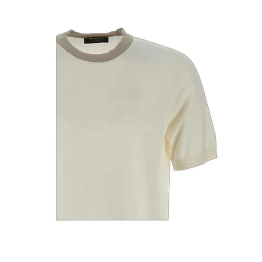 Short-Sleeved T-Shirt