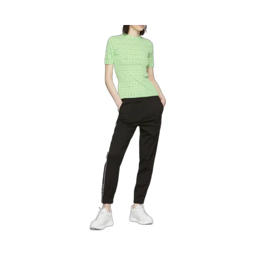 Giv Runner In Perforated Leather
