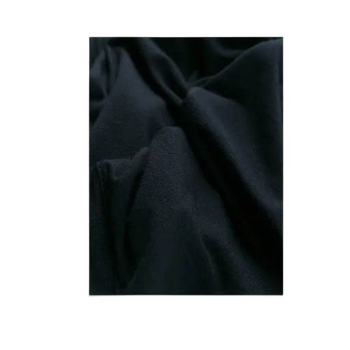 Crewneck Long-Sleeved T-Shirt