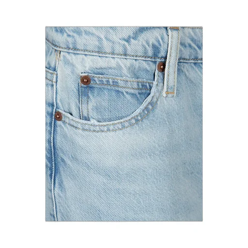 Button Detailed Straight Leg Jeans