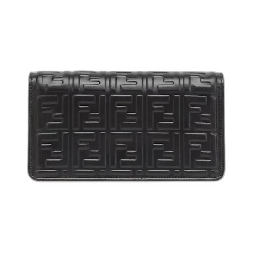 Baguette Logo Embossed Wallet On Chain