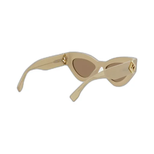 Cat-Eye Frame Sunglasses