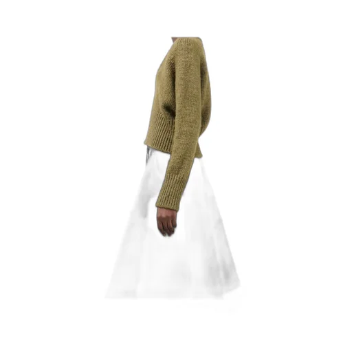 Sharp V-Neck Knitwear