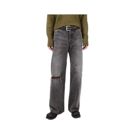 Treble Cut Distressed Jeans