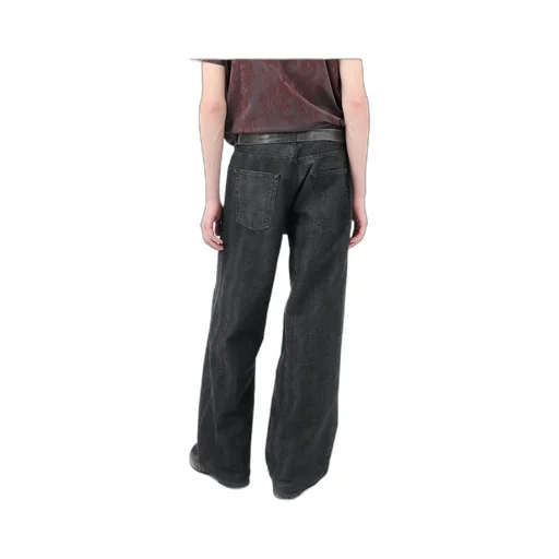 Vast Cut Wide-Leg Jeans