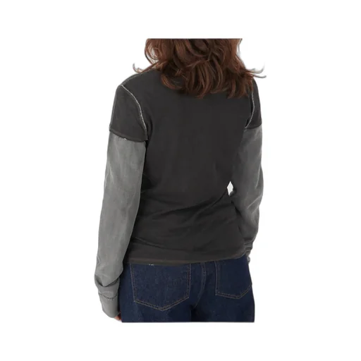 Layered Long-Sleeved Sweatshirt