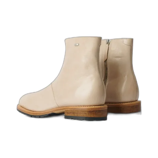 Square Toe Boots
