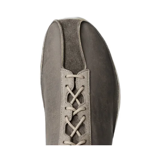 Klove Clawed Lace-Up Sneakers