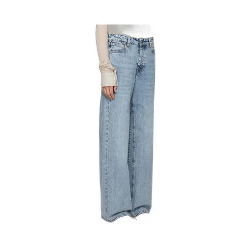 Belt-Loop Jeans