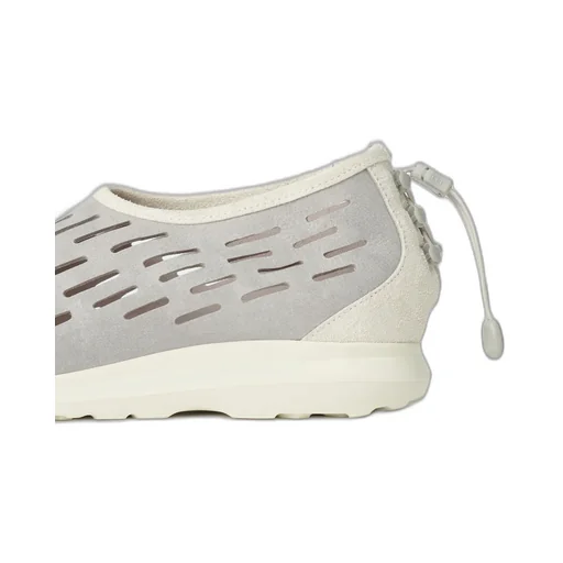 Strainer Perforated Vamp Sneakers
