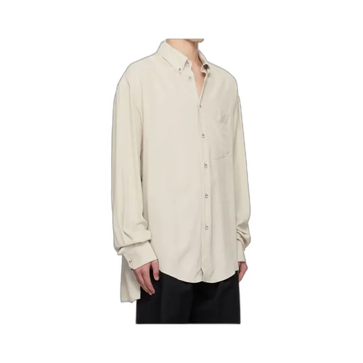 Buttoned Long-Sleeved Shirt