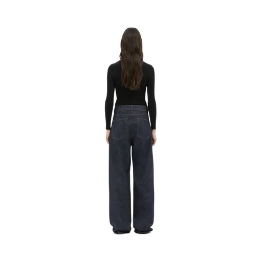 Wide-Leg Jeans