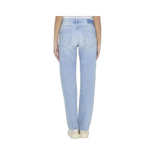 Belt-Loop Jeans