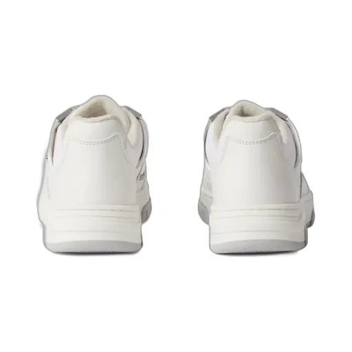Round Head Sneakers