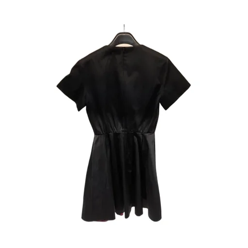 Round Collar Contrasting Dress
