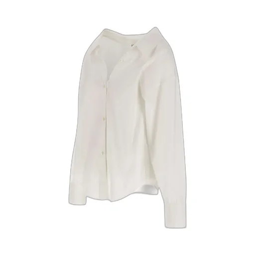 Buttoned Long-Sleeved Shirt