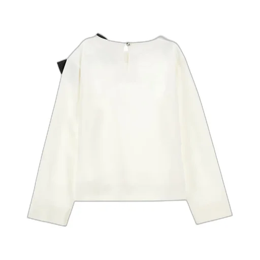 Bow-Detail Top