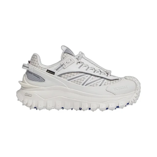 Round Toe Lace-Up Sneakers