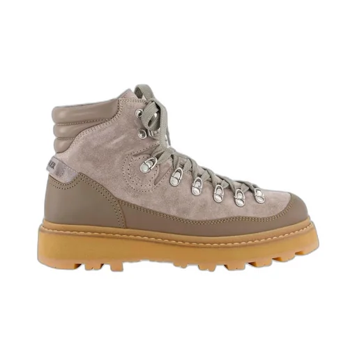 Peka Trek Lace-Up Boots