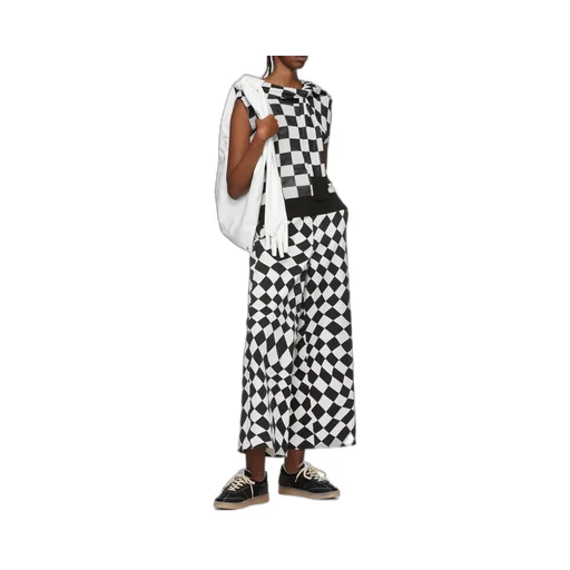 Logo-Spliced Sleeveless Knit Pullover
