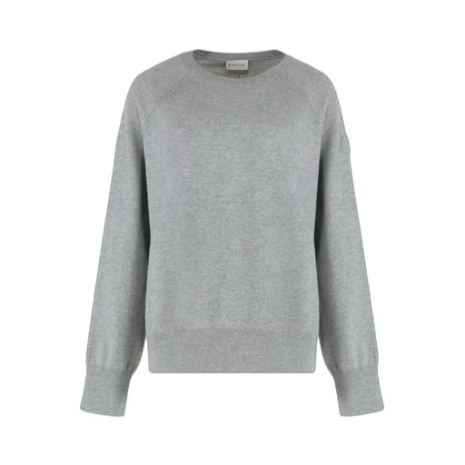Long-Sleeved Sweatshirt