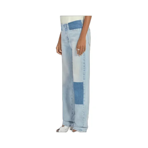 Patch Detailed Jeans