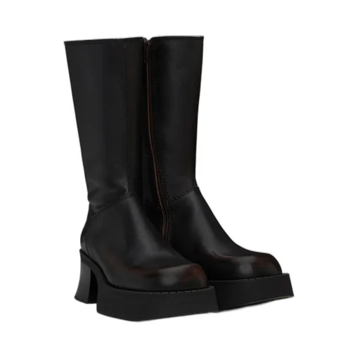 Round-Head Boots