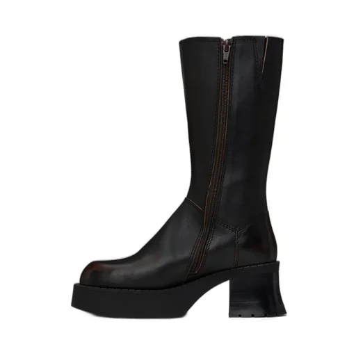 Round-Head Boots