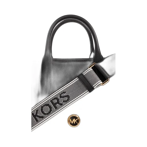 Logo-Plaque Leather Tote Bag