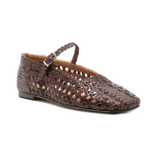 Yeida Leather Ballerina Shoes