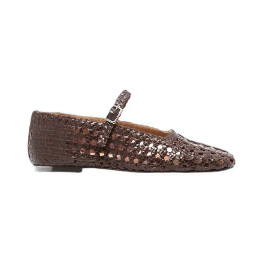 Yeida Leather Ballerina Shoes