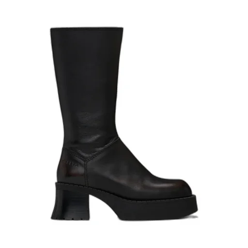 Round-Head Boots