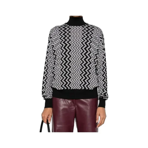Zigzag Straight Hem Jumper