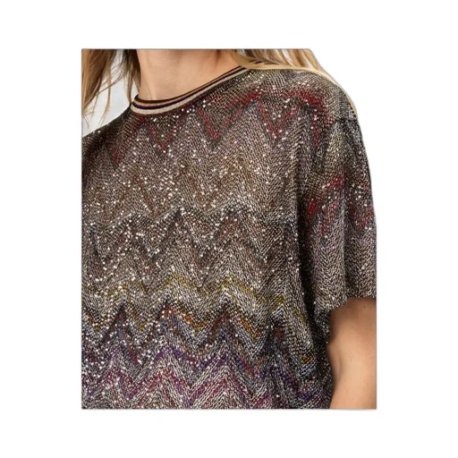 Short-Sleeved T-Shirt