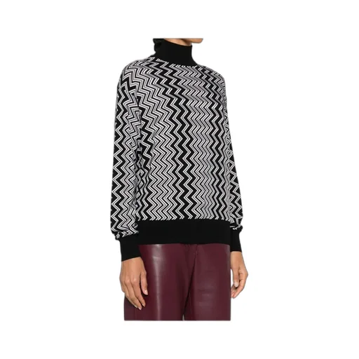 Zigzag Straight Hem Jumper