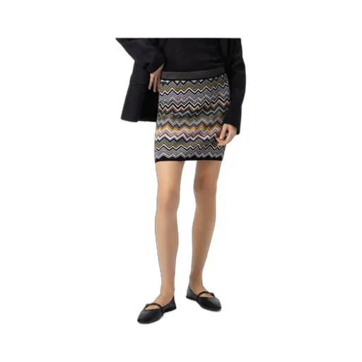 Zigzag-Pattern Mini Skirt