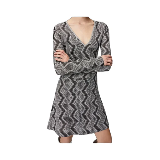 Zig Zag Patterned V-Neck Dress