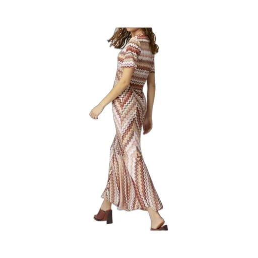 Serrated Zig Zag Pattern Long Flared Dress