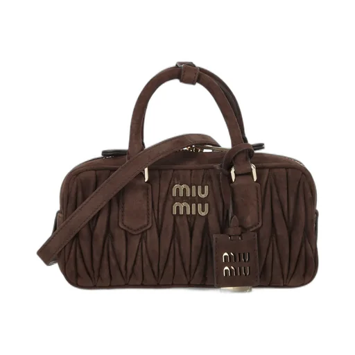 Matelassé Zipped Handbag