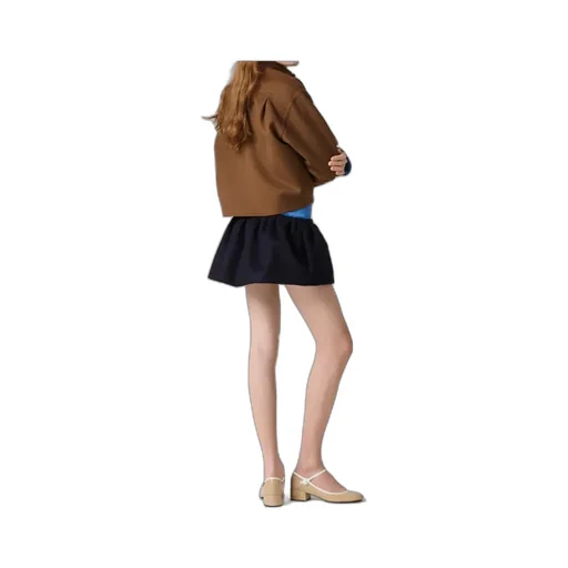 Long-Sleeved Button-Up Shirt