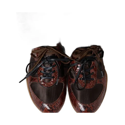 Gymnasium Lace-Up Sneakers