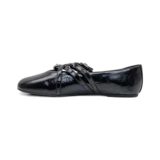 Buckle Detailed Slip-On Flat Shoes