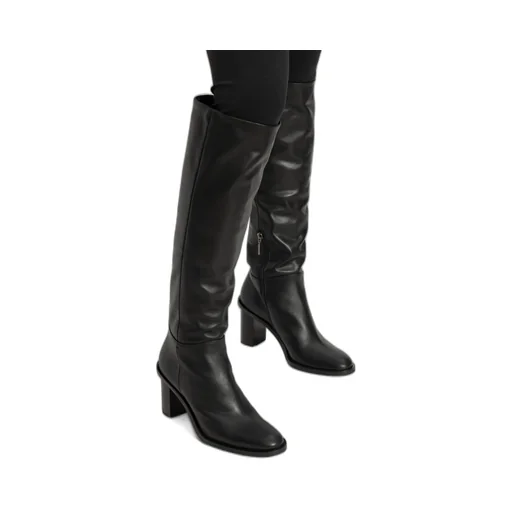 Round-Head Boots