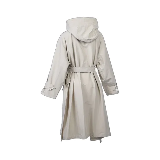 Long-Sleeved Windbreaker
