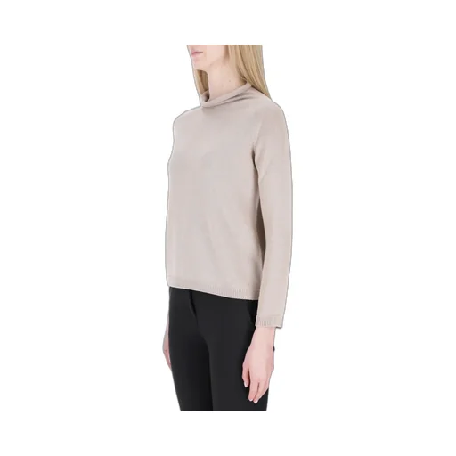 Long-Sleeved Knit