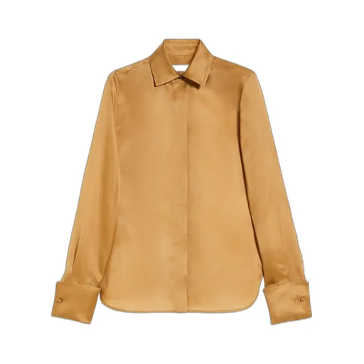 Buttoned Long-Sleeved Shirt