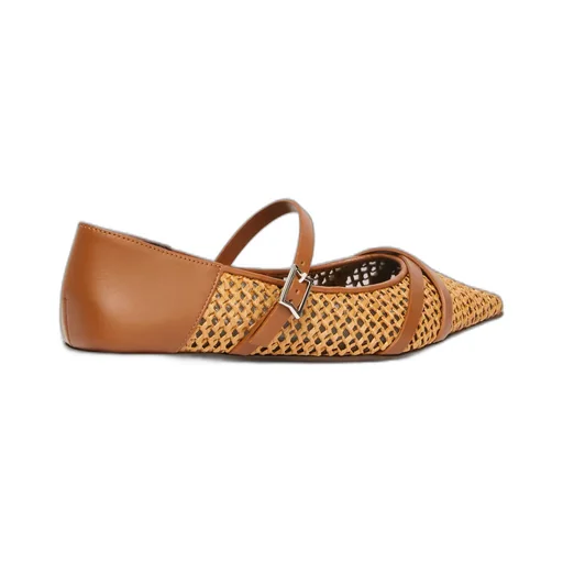 Buckle Detailed Pointed Toe Flat Shoes